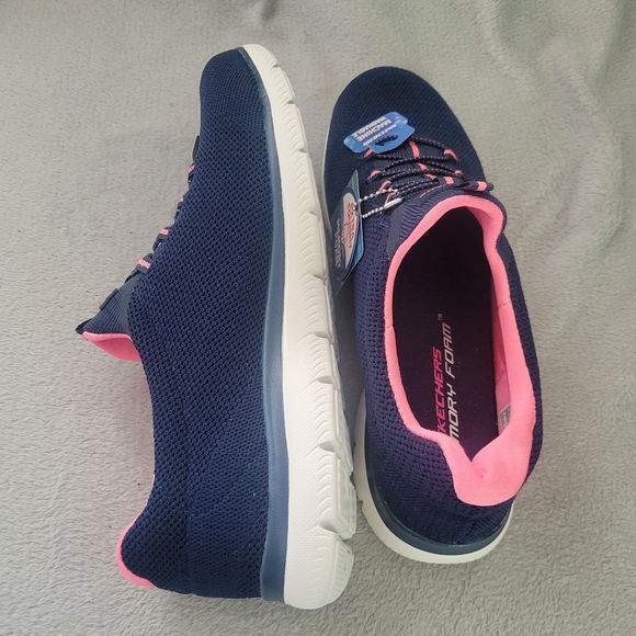 Sketchers Ultra-Squishy Memory Foam Washable Sneaker Pink Navy SZ 11 Women - Picture 7 of 11
